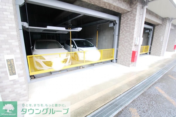 駐車場(駐車場)