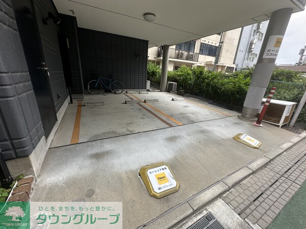 駐車場(駐車場)