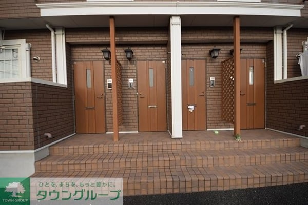 エントランス(★見学希望等はタウンハウジング中央林間店までお気軽に♪★)