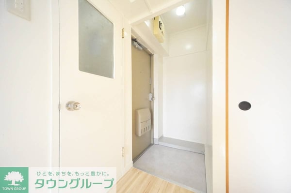 玄関(玄関)