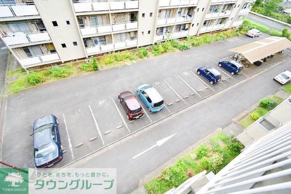 駐車場(駐車場)