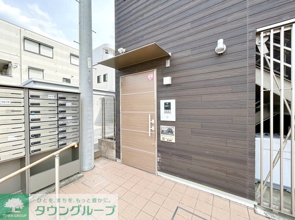 エントランス(★鶴間駅徒歩４分★)
