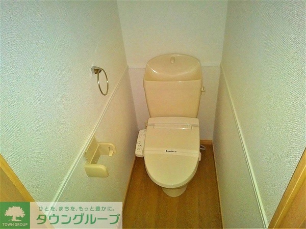 トイレ(同タイプ部屋の写真となり設備等は現況と異なる場合があります。)