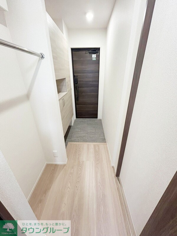 玄関(★中央林間駅徒歩9分、平坦アクセス★)