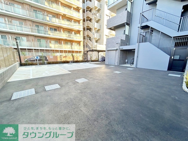 駐車場(駐車場)