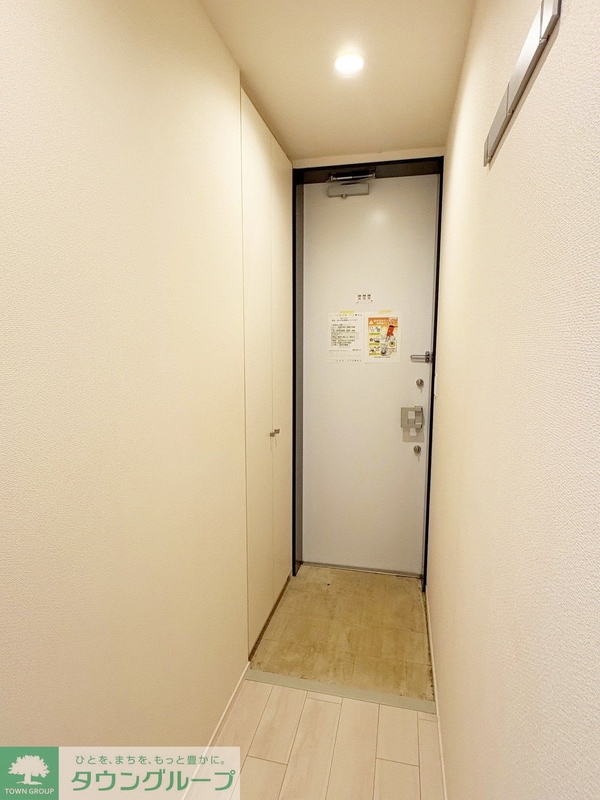 玄関(※写真は同物件の別部屋です。)