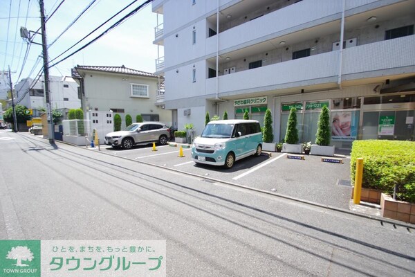 駐車場(駐車場)