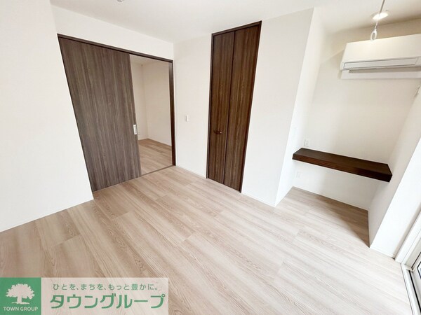 寝室(★中央林間駅徒歩9分、平坦アクセス★)