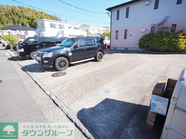 駐車場(駐車場)