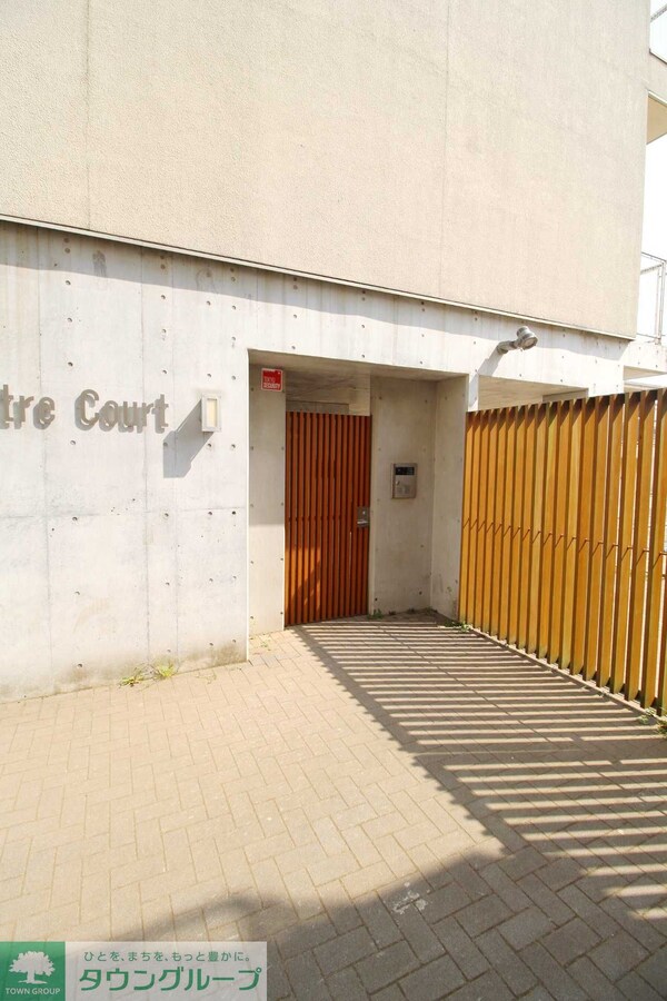 エントランス(エントランス)