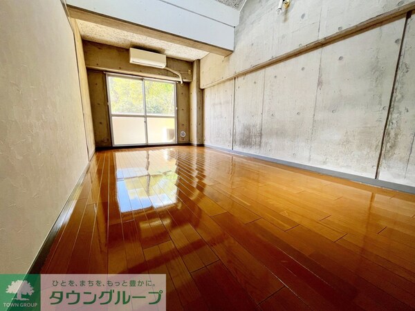 リビング・居室(★お部屋探しはタウンハウジング稲田堤店まで★)