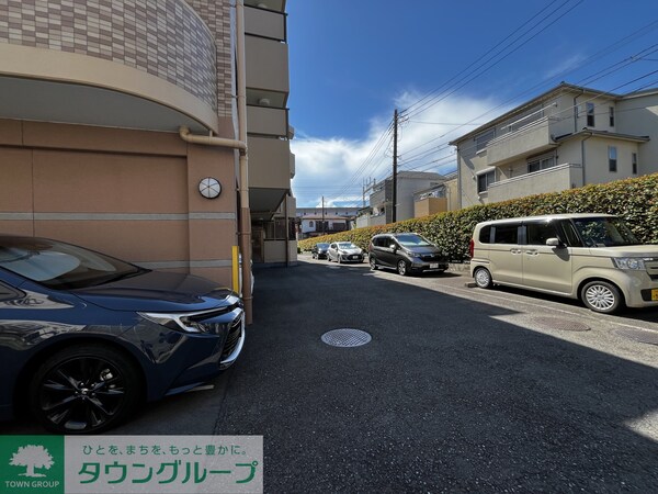 駐車場(駐車場)