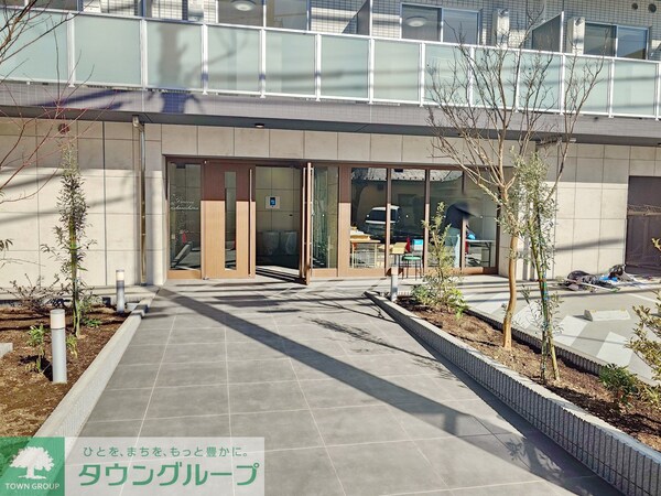 エントランス(★賃貸物件のお問い合わせはタウンハウジング稲田堤店まで★)