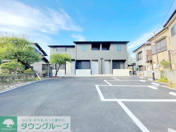 外観(駐車場)