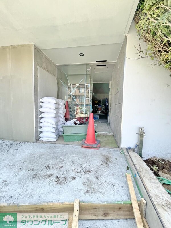 エントランス(★賃貸物件のお問い合わせはタウンハウジング登戸店まで★)