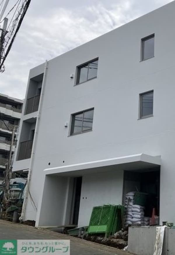 エントランス(★賃貸物件のお問い合わせはタウンハウジング登戸店まで★)
