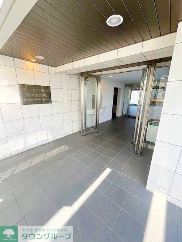 エントランス(エントランス)