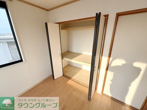 収納(別部屋参考写真)