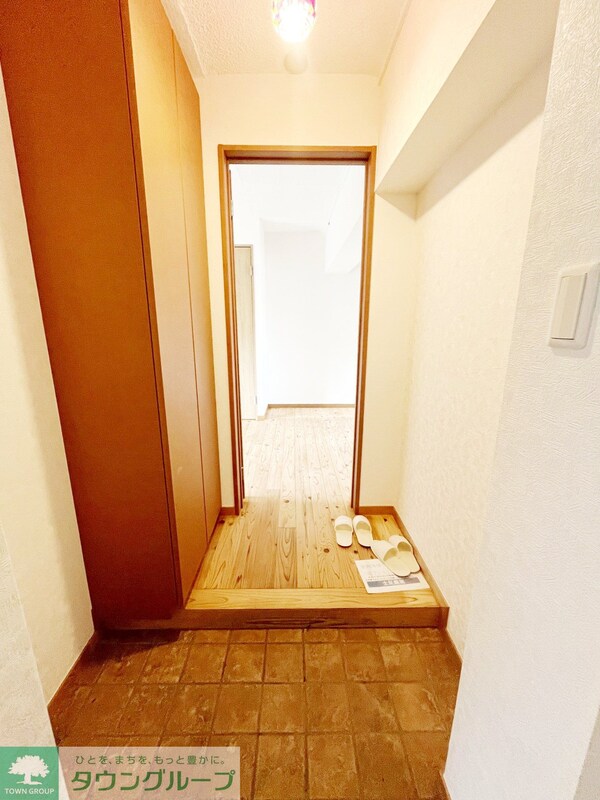 玄関(シューズBOXもついています)