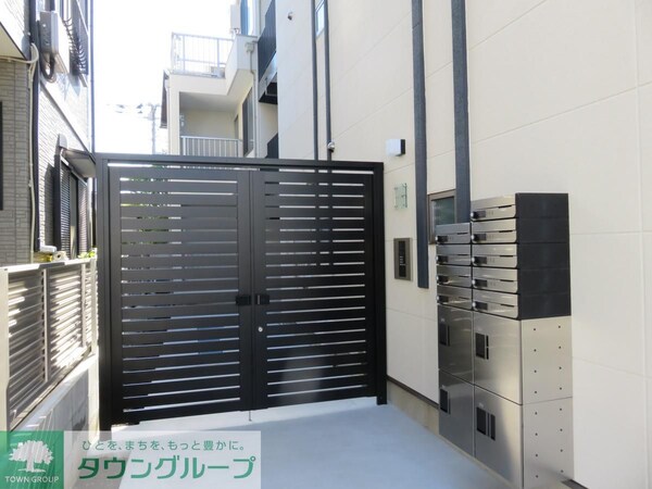 エントランス(エントランス)