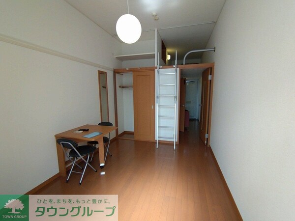 リビング・居室(2階は絨毯仕様です。)