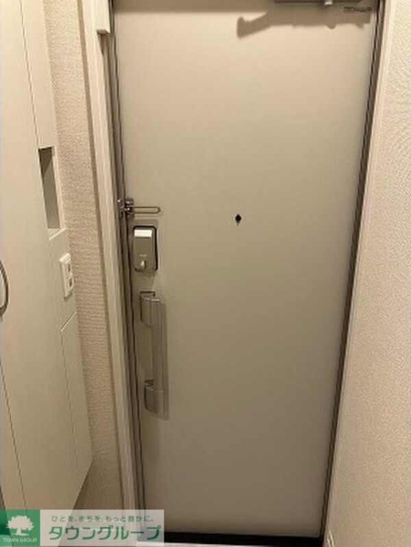 玄関(タウンハウジング調布店まで♪)