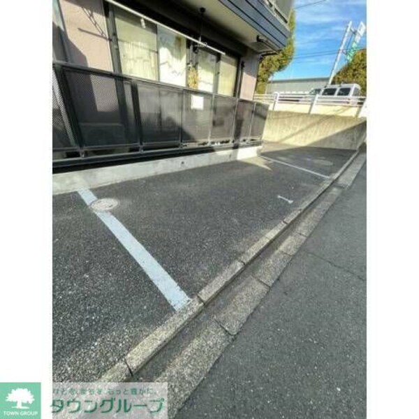駐車場(★お問い合わせはタウンハウジングまで★)