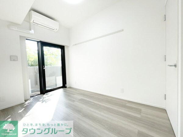 寝室(★WIC付き、4.8帖の洋室★)