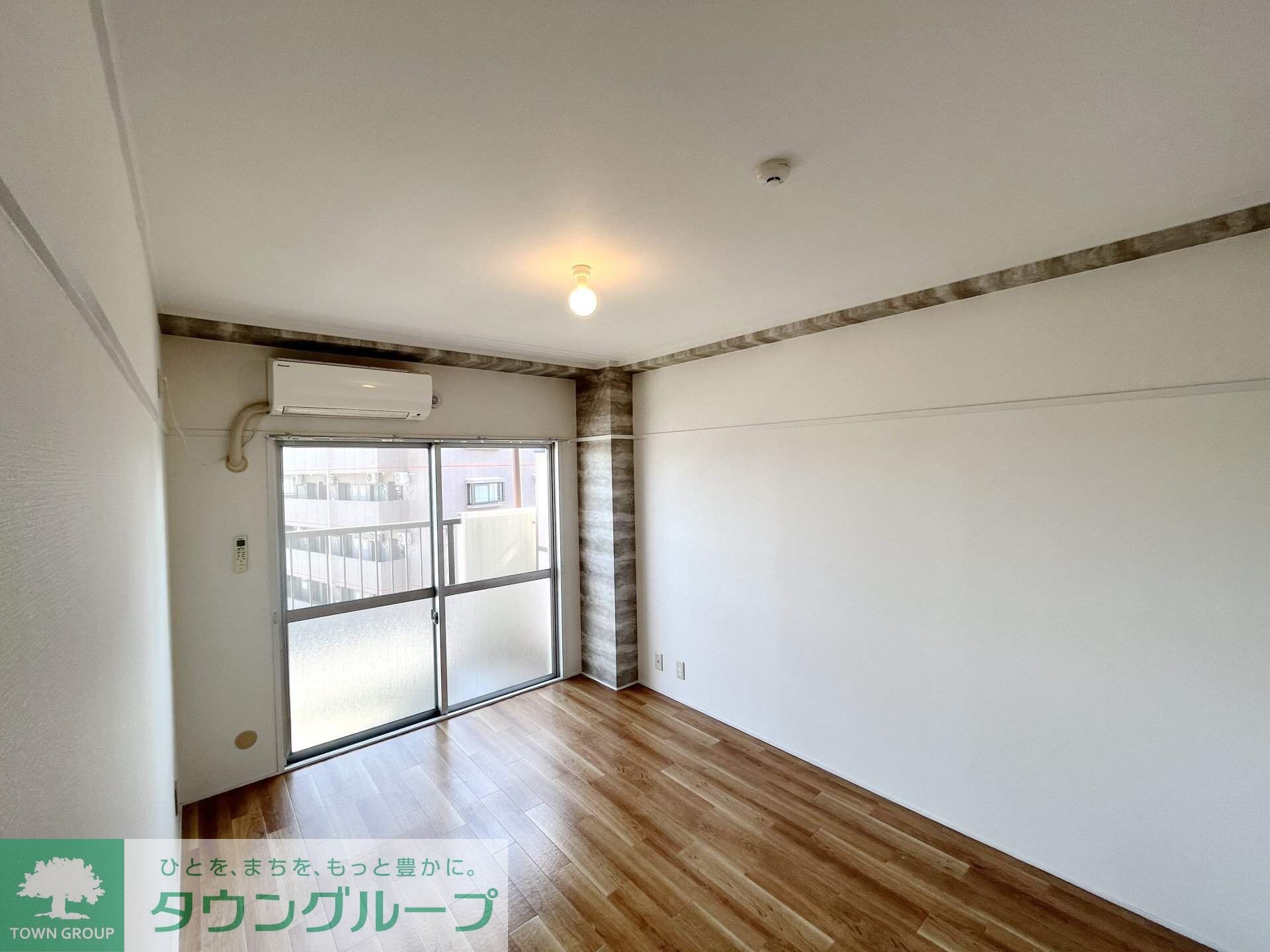 物件内観写真20　(リビング/居室)