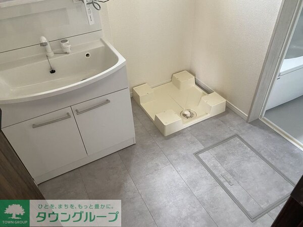 洗面(タウンハウジング調布店まで♪)