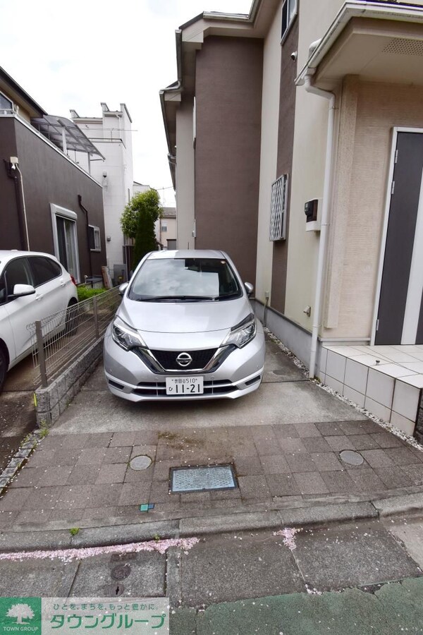 駐車場(駐車場)