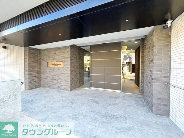 エントランス(エントランス)