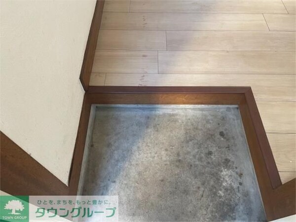 玄関(★お問い合わせはタウンハウジングまで★)