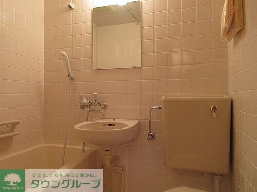 物件内観写真4　(３点ユニット)