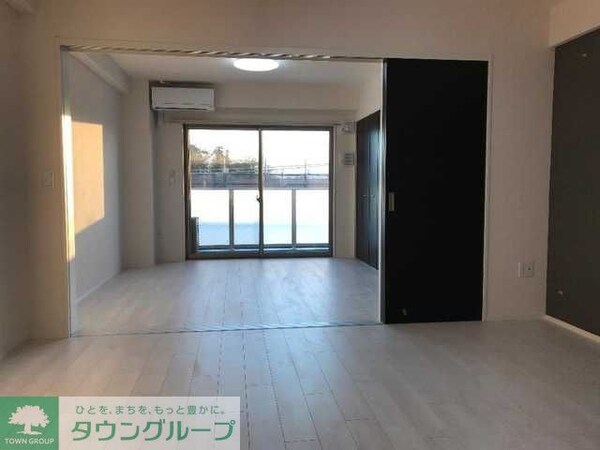 寝室(エントランス)