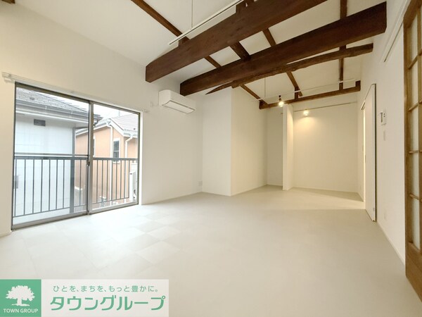 リビング・居室(タウンハウジング調布店まで♪)