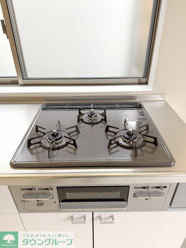 キッチン(タウンハウジング調布店まで♪)