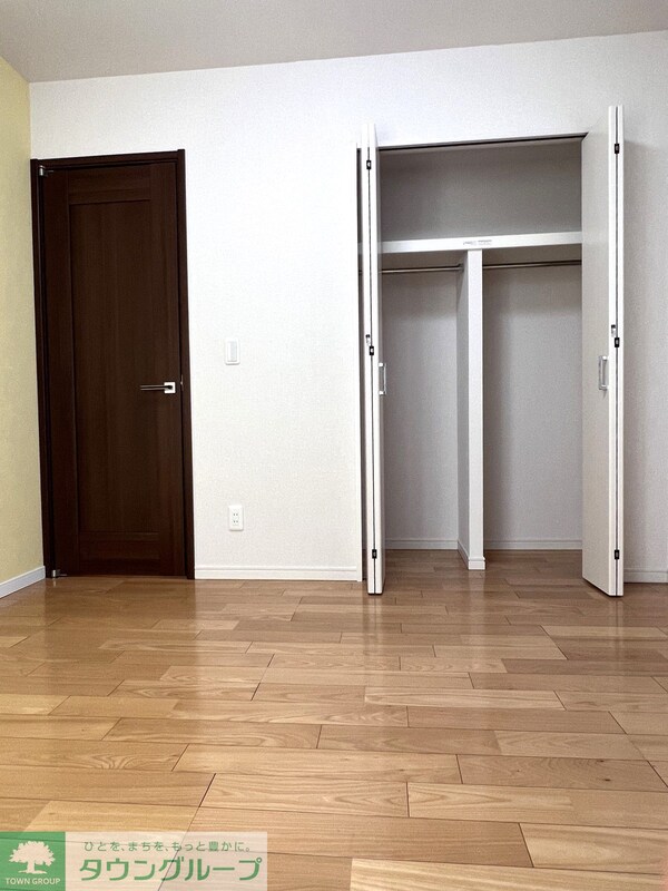 収納(洋室5.1帖の収納)