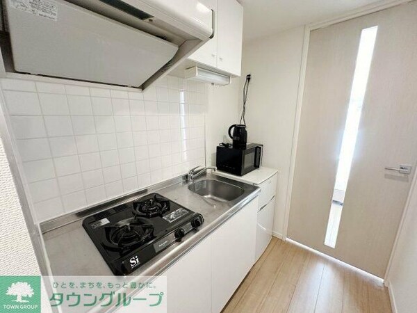 キッチン(タウンハウジング調布店まで♪)
