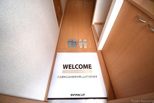 玄関(★お部屋探しは株式会社タウンハウジング東京まで★)
