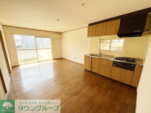 リビング・居室(★お部屋探しは株式会社タウンハウジング東京まで★)