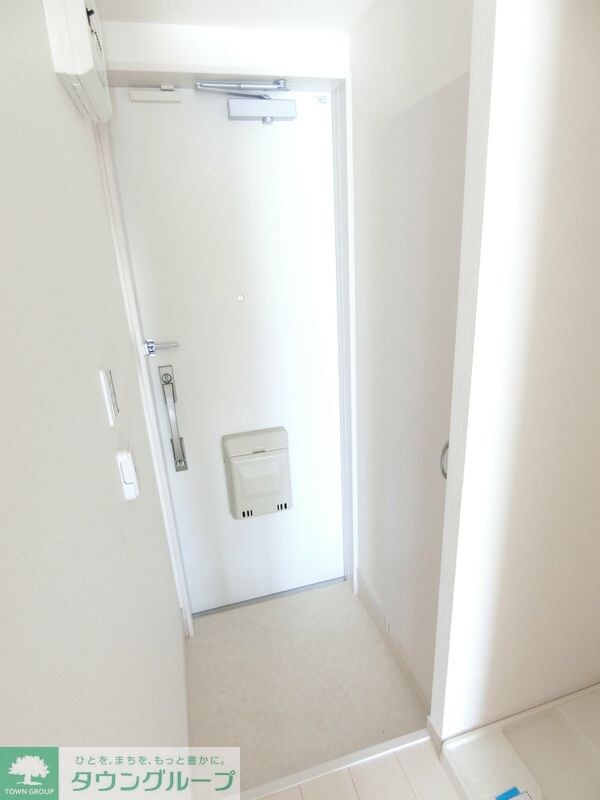 玄関(★お部屋探しは株式会社タウンハウジング東京まで★)