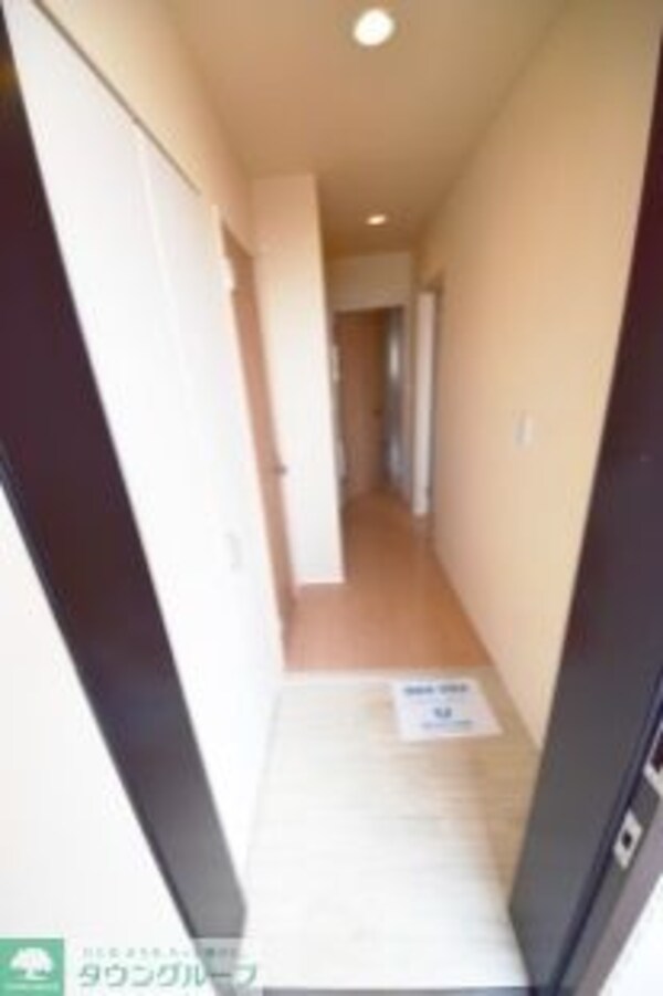 玄関(※別部屋参考写真※)