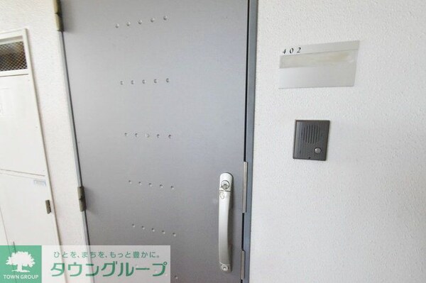 玄関(★お部屋探しは株式会社タウンハウジング東京まで★)
