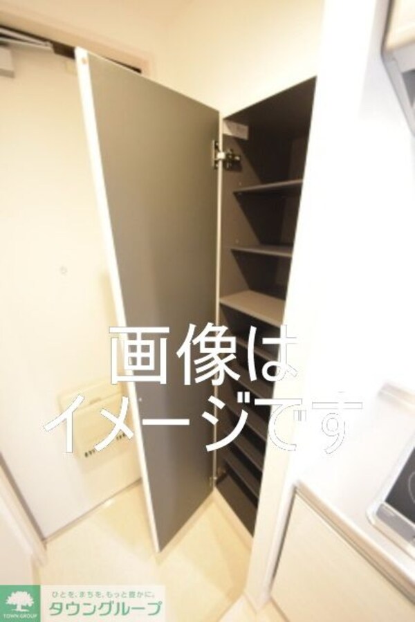 玄関(★お部屋探しは株式会社タウンハウジング東京まで★)