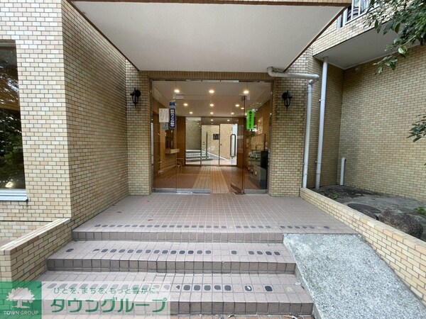 エントランス(★お部屋探しは株式会社タウンハウジング東京まで★)