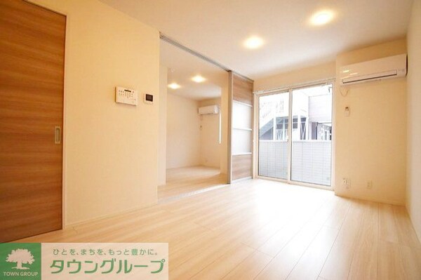 リビング・居室(★お部屋探しは株式会社タウンハウジング東京まで★)