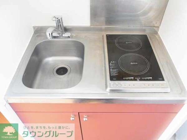 キッチン(設備・仕様は号室により異なる為、現況を優先致します。)