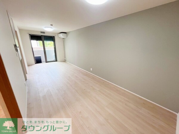 リビング・居室(★お部屋探しは株式会社タウンハウジング東京まで★)