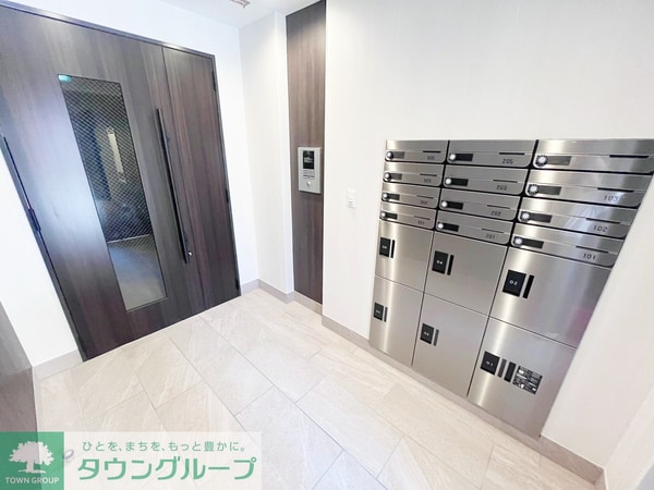 エントランス(★お部屋探しは株式会社タウンハウジング東京まで★)